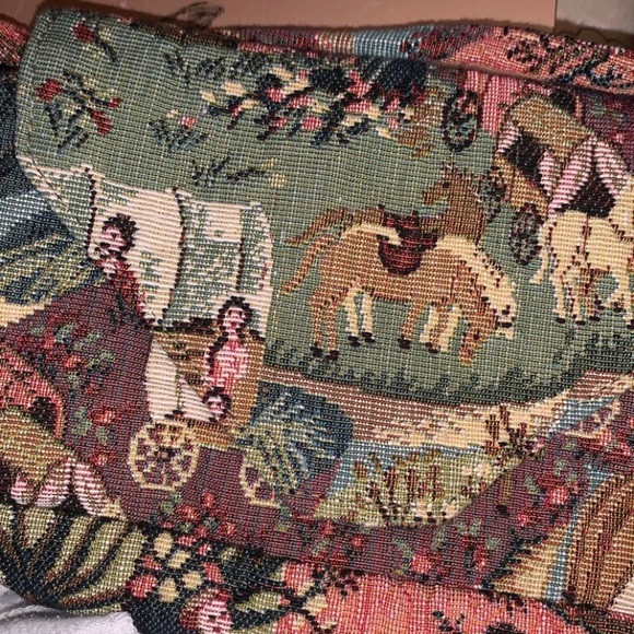 Rennie & Rose Shoulder Bag - Picture 6 of 6